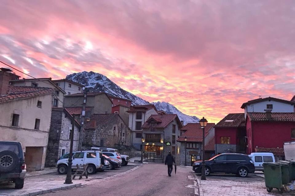 Hotel Rural Pena Castil Сотрес Экстерьер фото